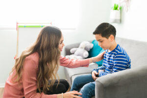 Lee más sobre el artículo ¿Temes por la salud emocional de tus hijos?, protégelos con psicología infantil y juvenil